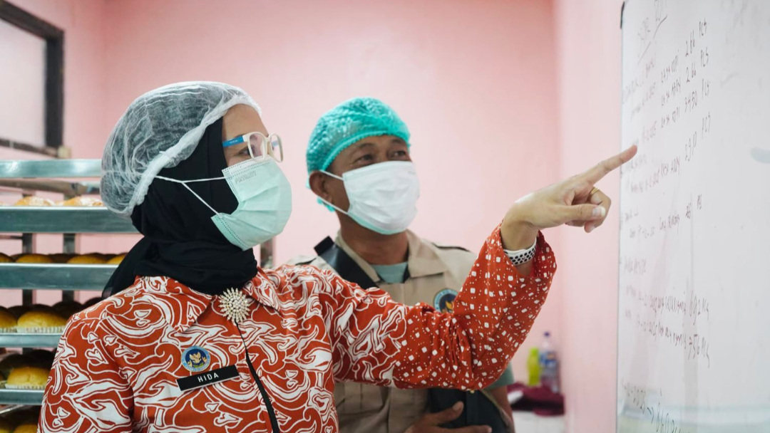 Dari Ladang ke Dapur Bergizi Anak Demulih